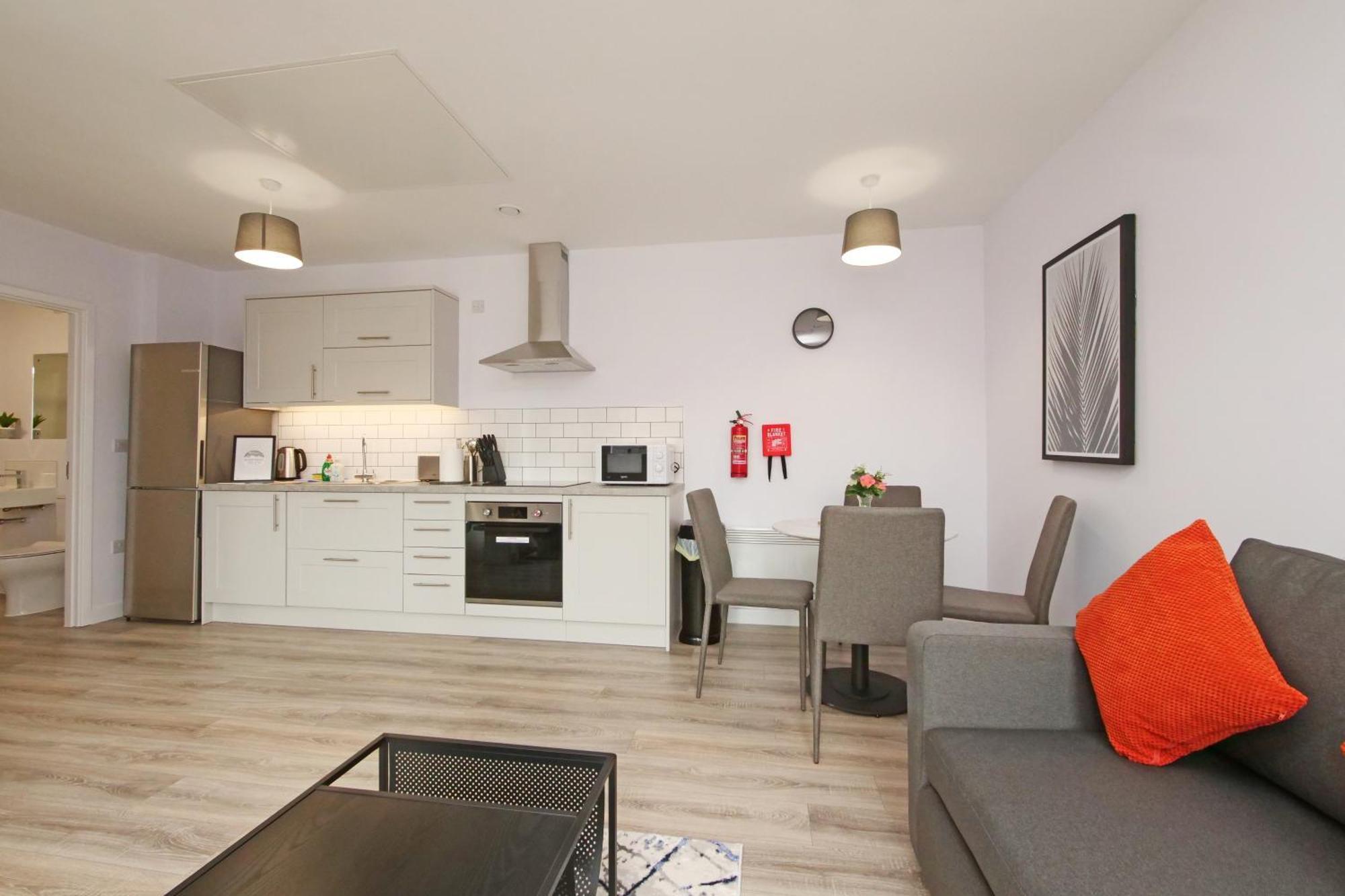 Apartment 46 Luna With Free Parking York Buitenkant foto