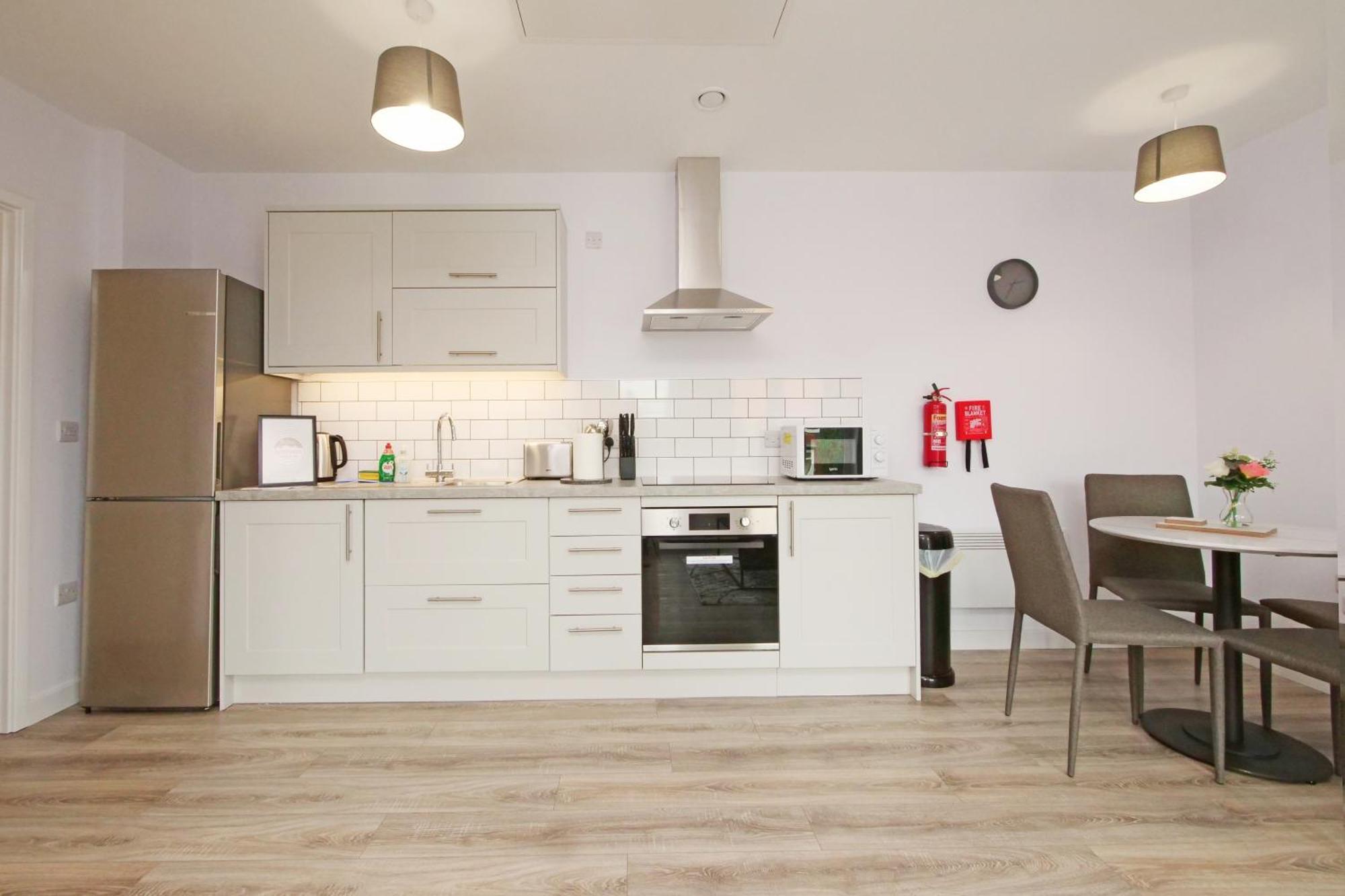 Apartment 46 Luna With Free Parking York Buitenkant foto